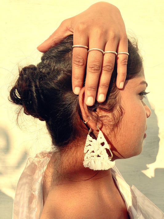 Fomo earring Ekha